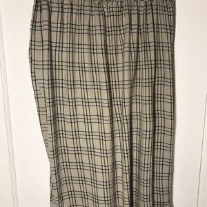 Vera Wang rouched skirt (NWT)